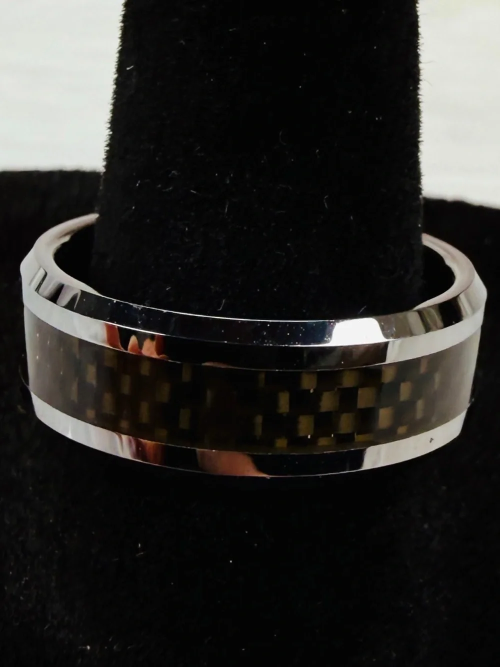 Men's silvertone Black Carbon Fiber Ring sz 9 1/2